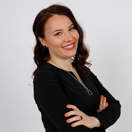 Артемова Анна Раисовна